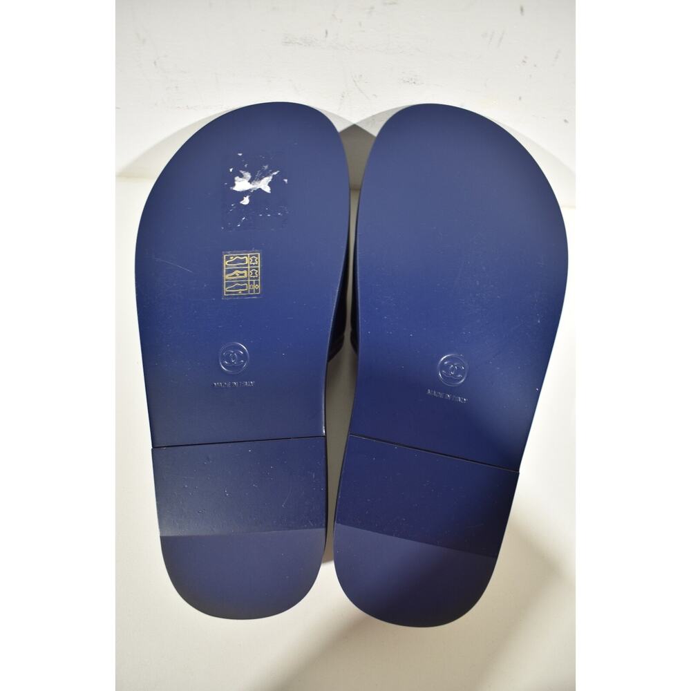 Chanel 22S Navy Blue Lambskin Multicolor CHANEL Letter Logo Flat Slide Sandal 37 - Picture 12 of 12